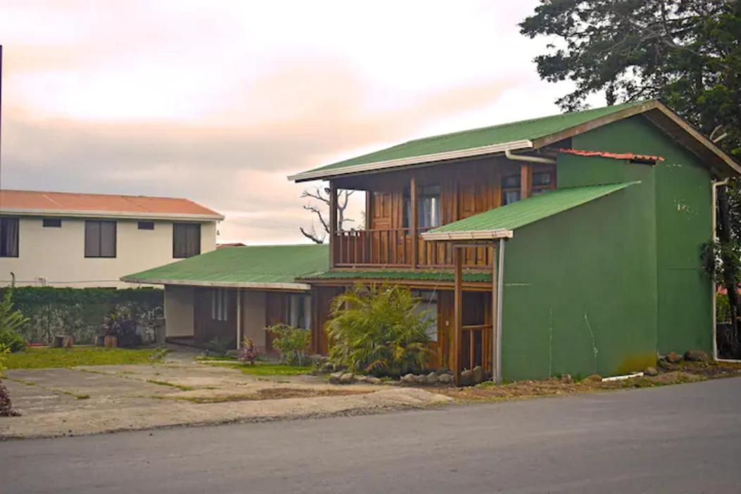 Cowboy Hostel - Habitaciones Con Bano Privado Monteverde Luaran gambar