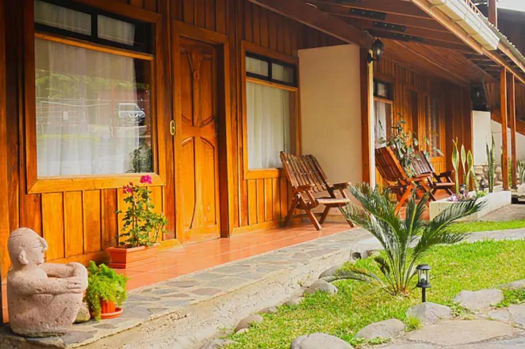 Cowboy Hostel - Habitaciones Con Bano Privado Monteverde Luaran gambar